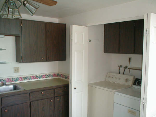 Alatnaunit2washerdryercloset